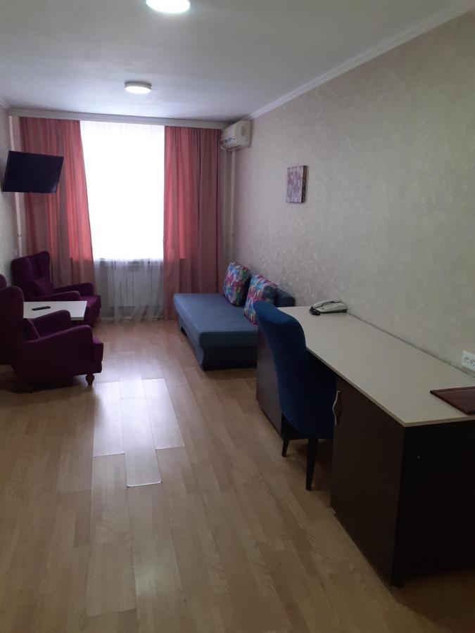 City Hotel Uszty-Kamenogorszk Kültér fotó